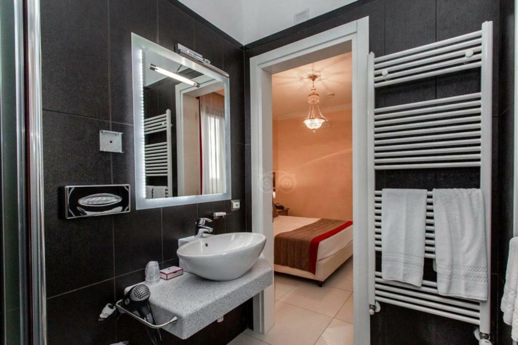 L' Araba Fenice Hotel & Resort Altavilla Silentina Dış mekan fotoğraf